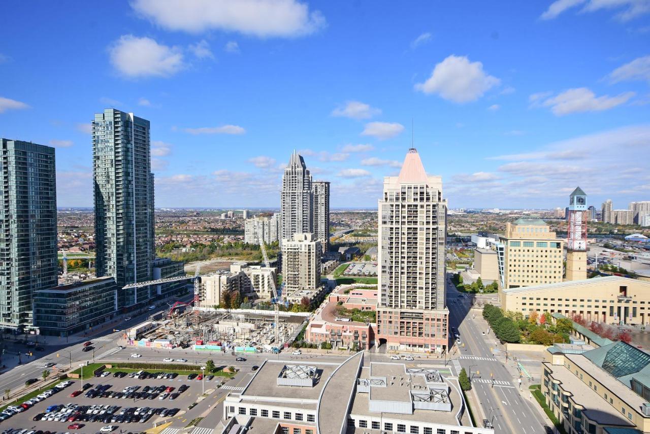 Royal Stays Furnished Apartments - Square One Mississauga Kültér fotó