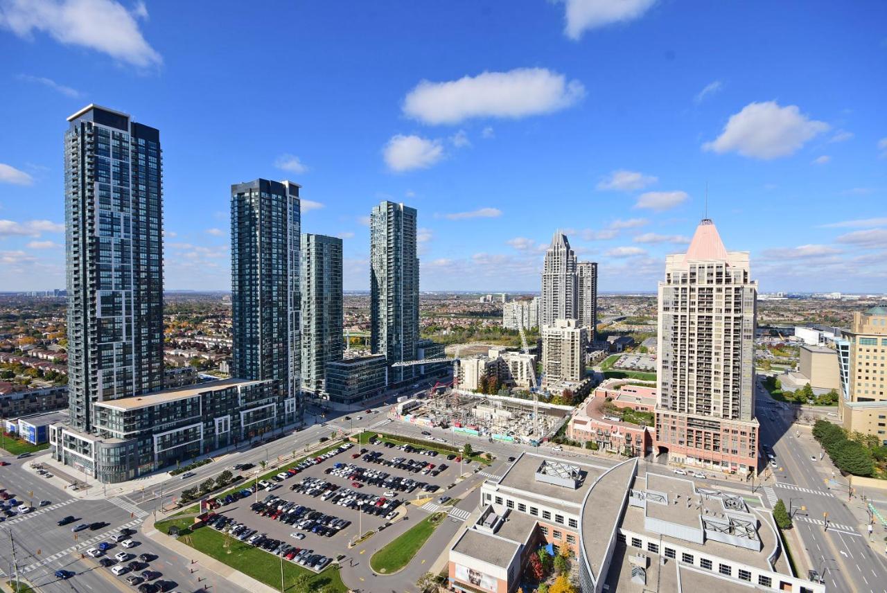 Royal Stays Furnished Apartments - Square One Mississauga Kültér fotó